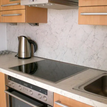 Romantisches Am Neckar * هيرشهورن